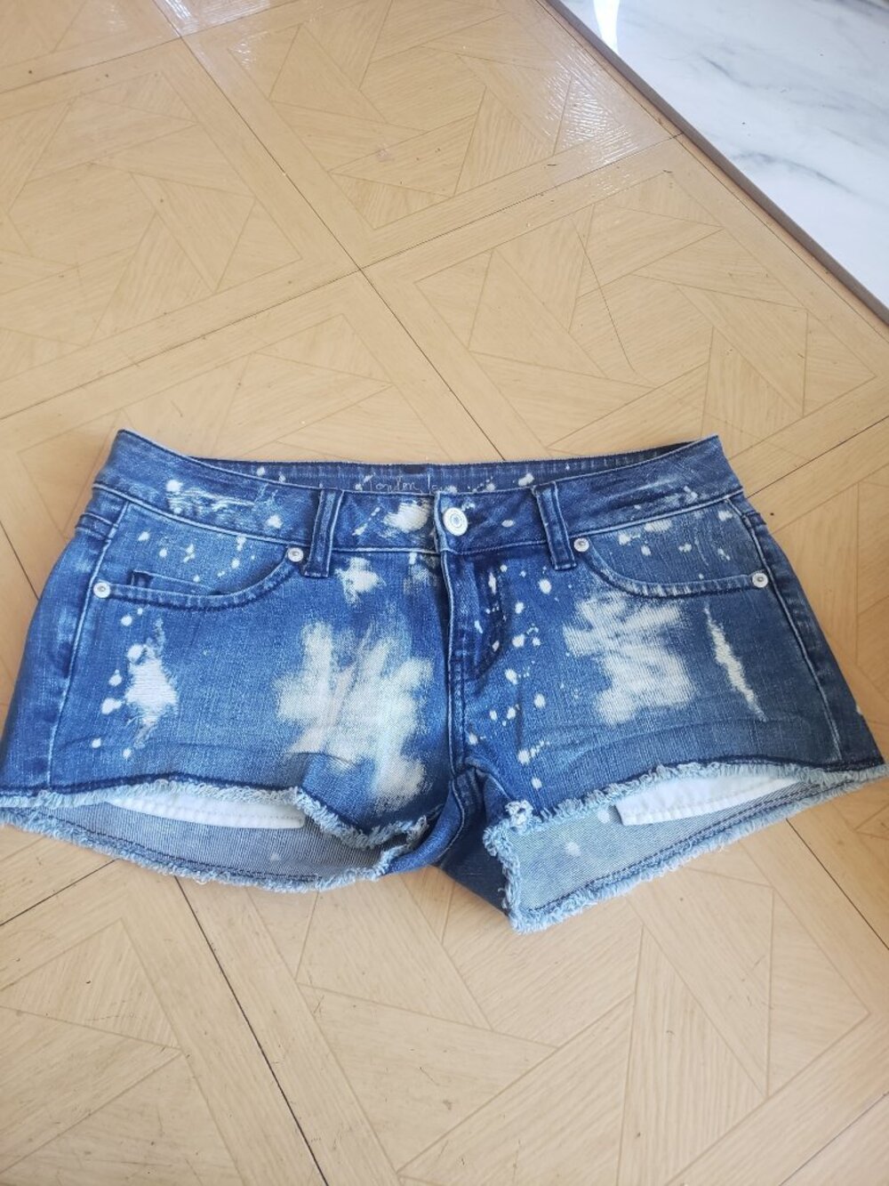 London Jeans Shorts with Bleach spots Size 6 Blue Denim